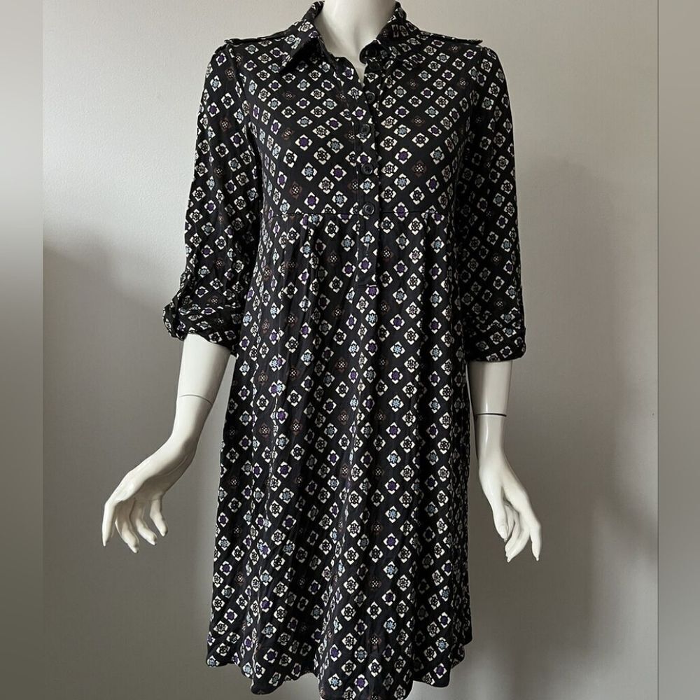 Vintage Diane vonFurstenberg shirt dress with pockets. Has baby doll style in fr